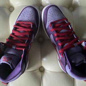 Size 7.5 - Nike Dunk Premium SB High Plum